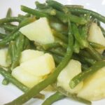 Segreti della Nonna per una Ricetta di Cetrioli in Agrodolce: Delizioso Equisito!