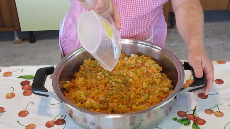 La salsa per bollito modenese: il segreto del successo in 70 caratteri