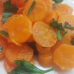 La deliziosa zuppa di verza fatta in casa da Benedetta: un comfort food da assaporare!