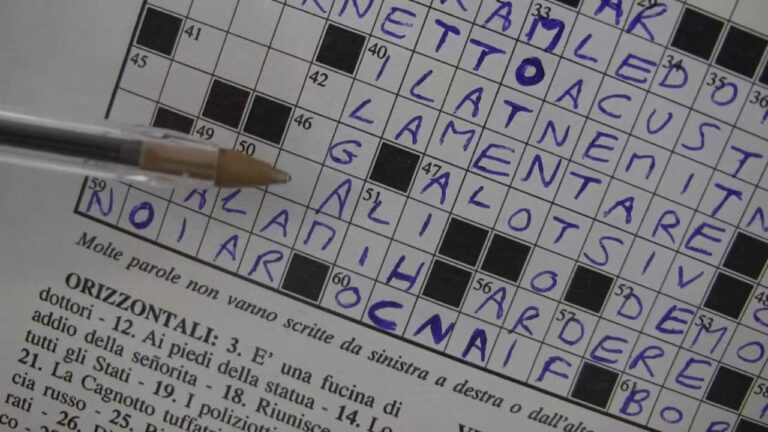 10 Passi per Allenare la Mente: Un Cruciverba che Si Pu&ograve; Risolvere a Piedi