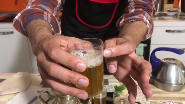 Le meraviglie del tè marocchino: storia, tradizione e benefici