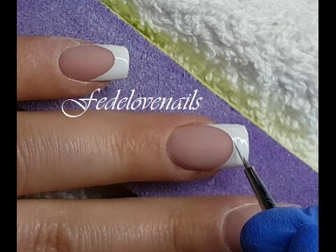 Unghie Estive: Colori French Vivaci