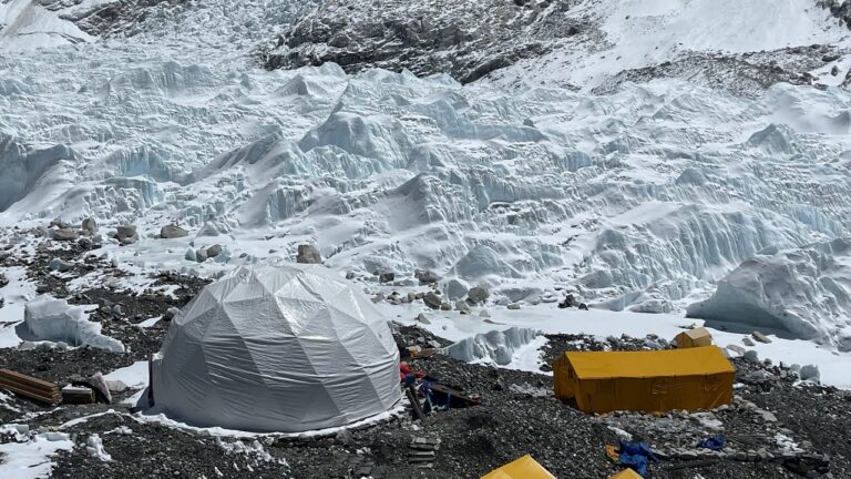 Trekking Campo Base Everest: Guida Essenziale