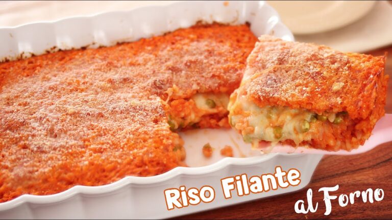 Riso al Forno con Sugo e Mozzarella: Un Piacere Irresistibile