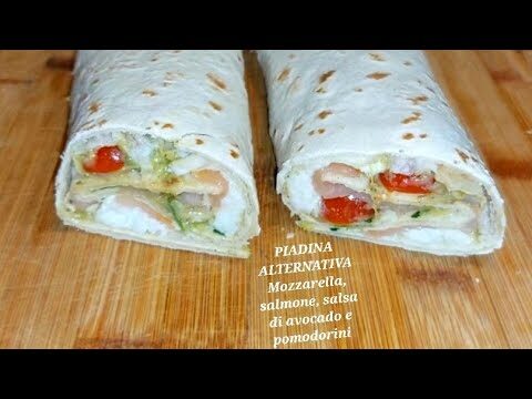 Piadina con Salmone Affumicato e Pomodorini