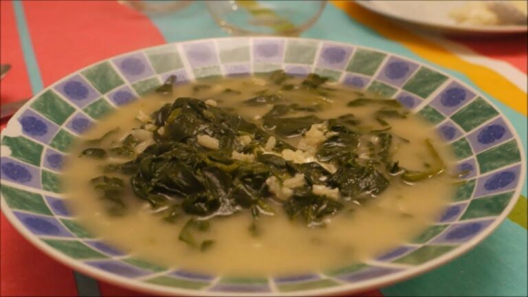 Minestrina in Brodo: Basso Contenuto Calorico e Gusto Unico