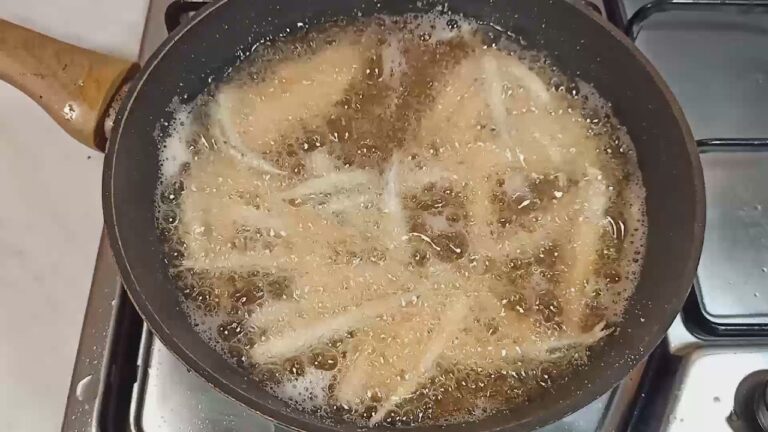 Deliziosi Pescetti Fritti: Ricetta e Segreti di Preparazione