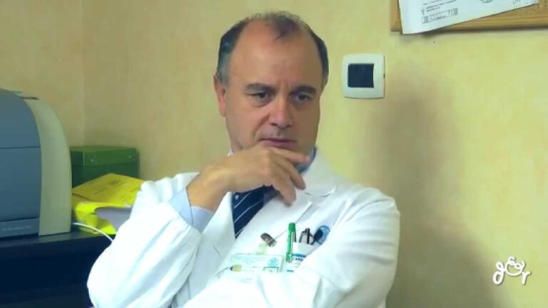 Reflusso Notturno: Rischi e Prevenzione della Mortalità